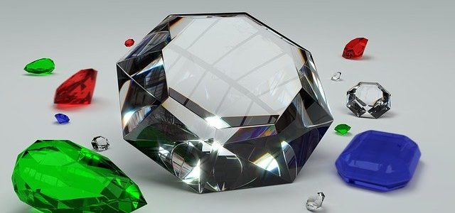 Hoe diamantschilderijen te kopen